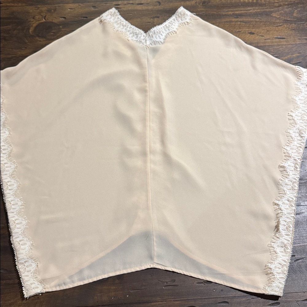 ALLOY Cream Lace Poncho Blouse - Picture 3 of 10